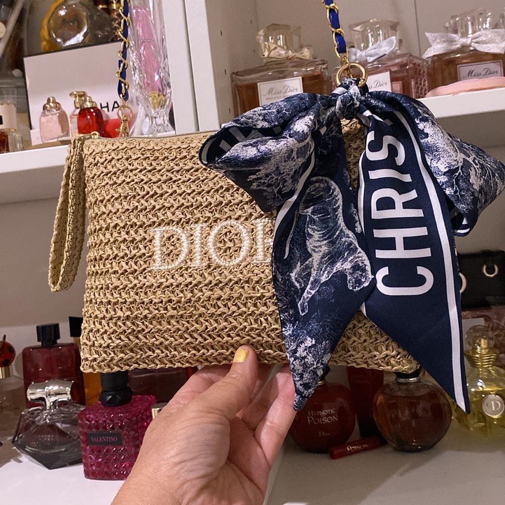 Dior Raffia Pouch - Picture 11 of 13